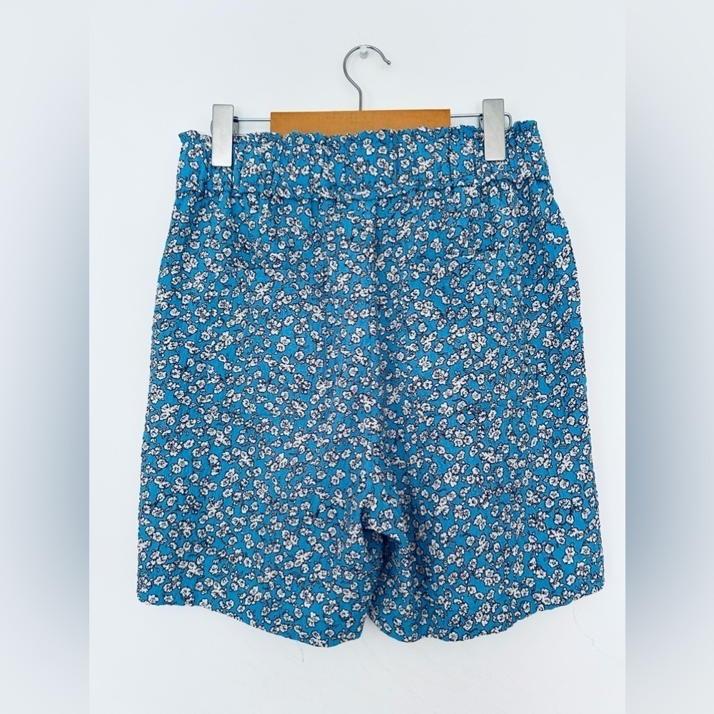 Ichi Shorts floral high waisted - Little Boy Blue Outline
Flower - Picture 6 of 11